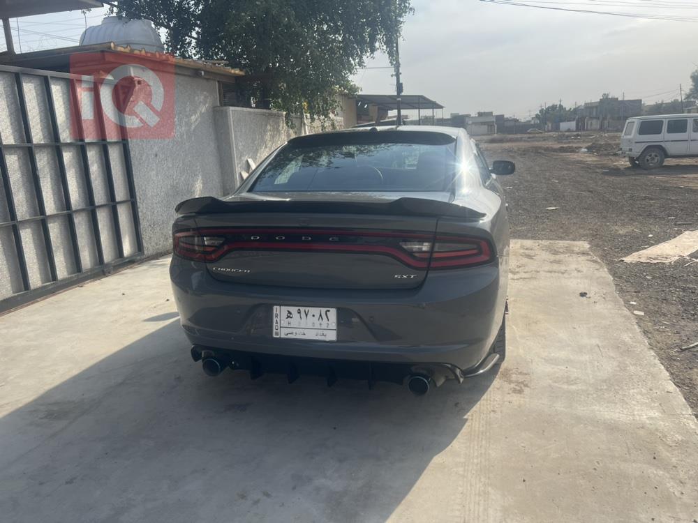 دودج تشارجر